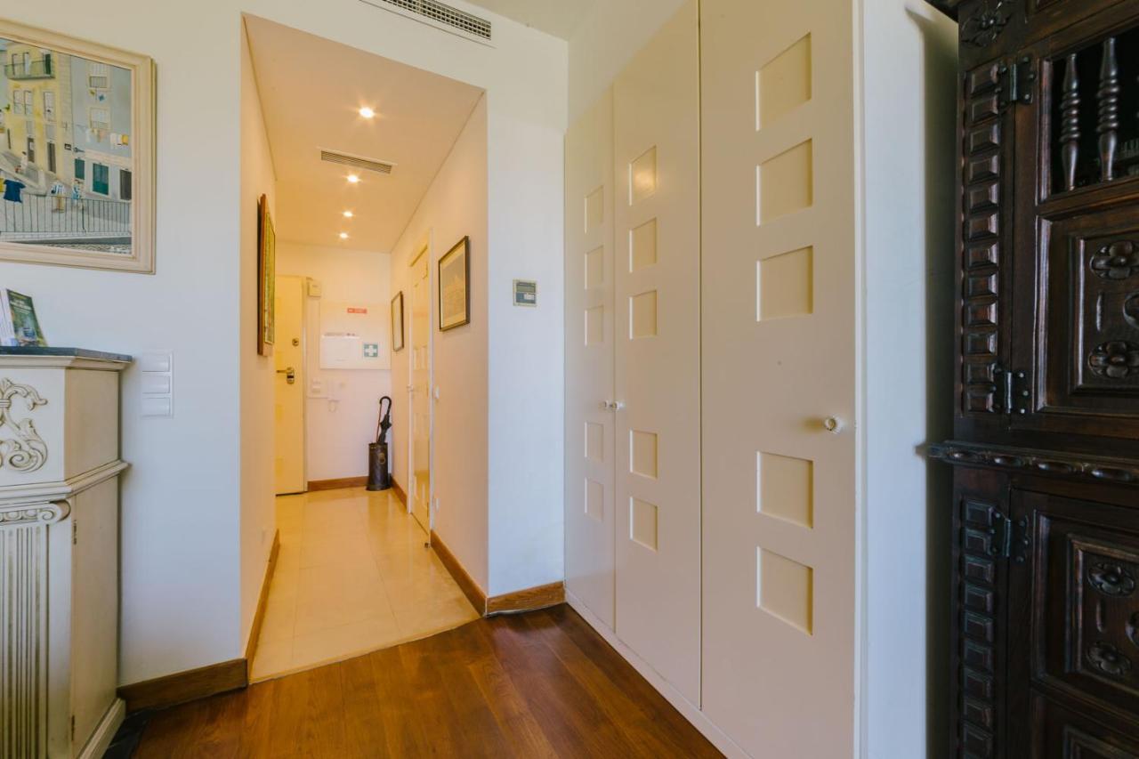 Rent4Rest Estoril Beachfront Apartments Экстерьер фото