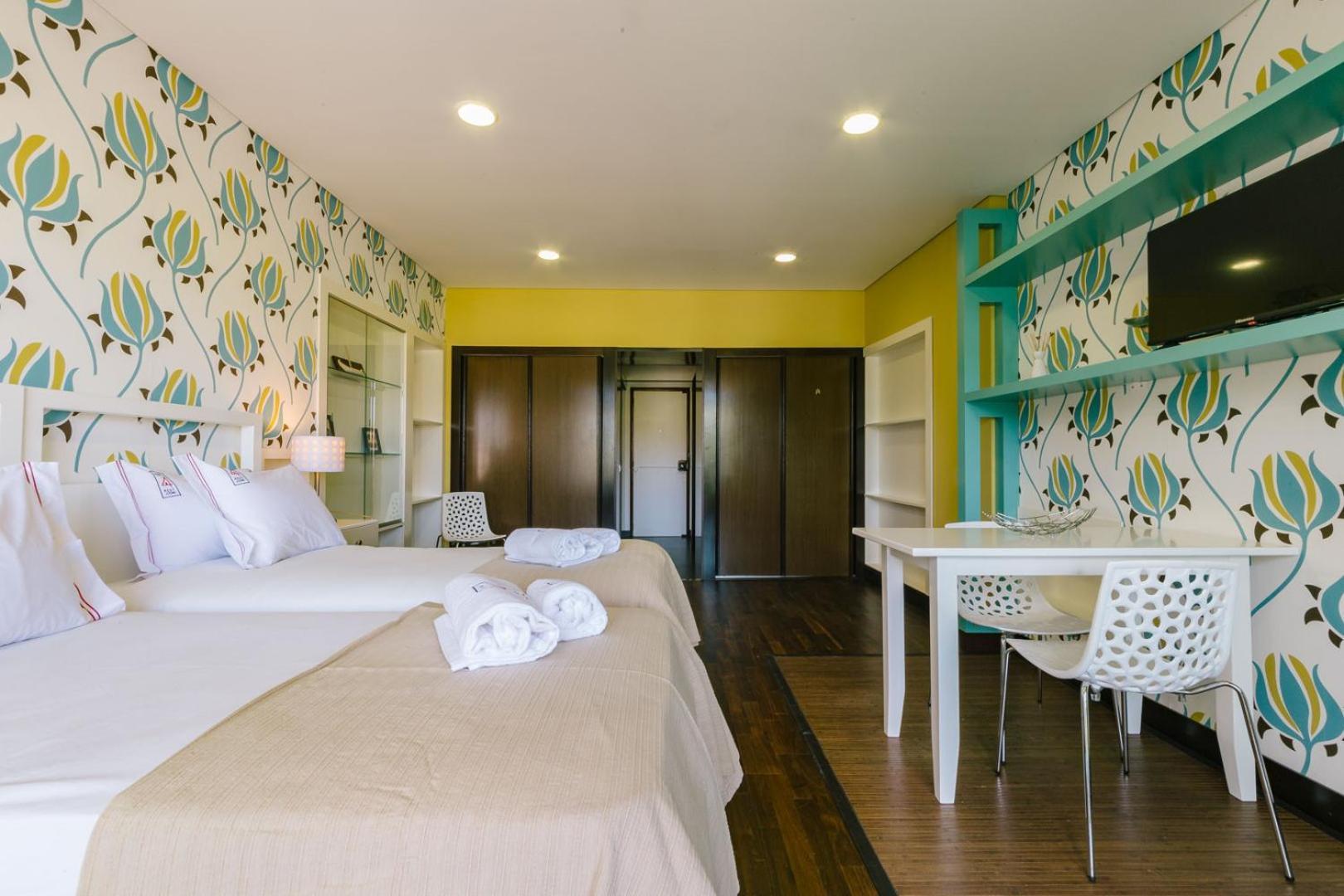 Rent4Rest Estoril Beachfront Apartments Экстерьер фото